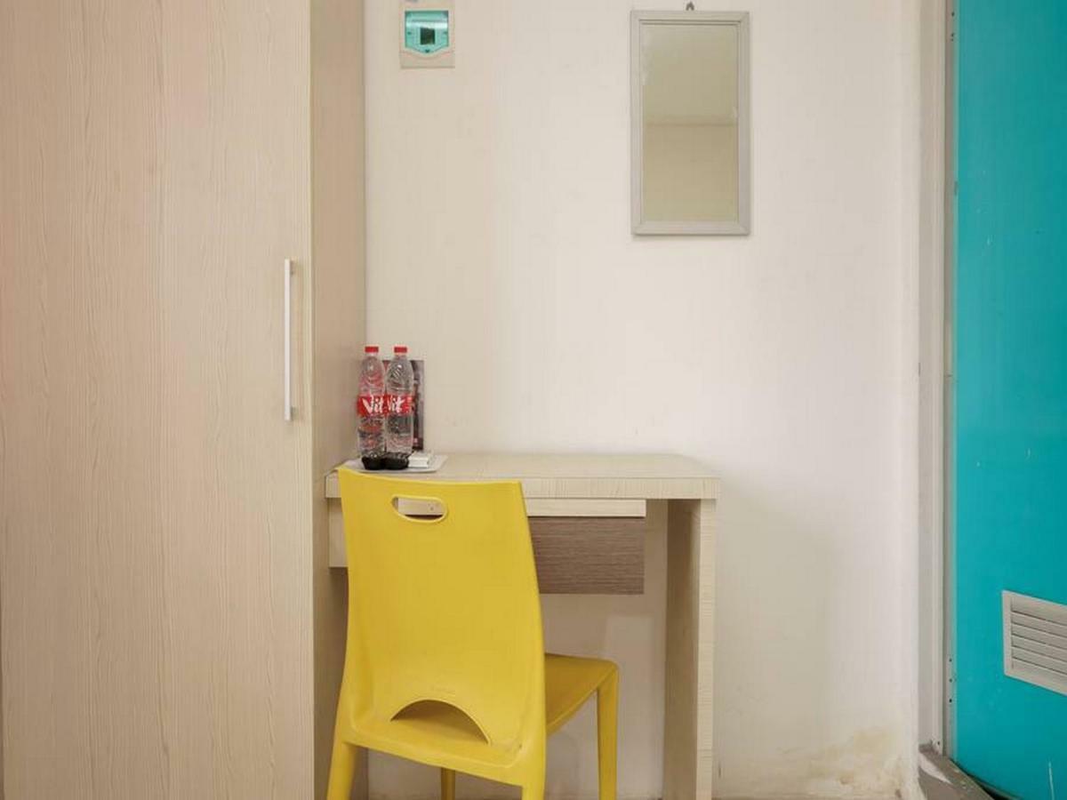 Reddoorz At Tara Homestay Palembang Exterior photo